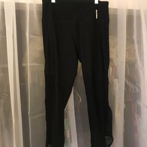 RBX Capri lace detailed legging